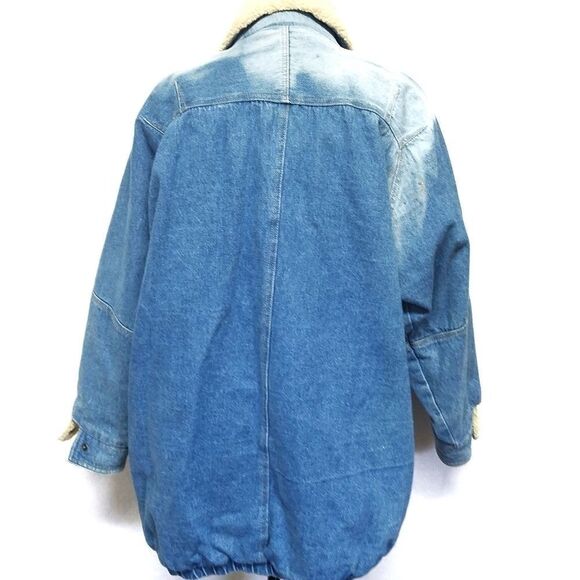 VINTAGE Acid Wash Quilted Sherpa Denim Jacket - Picture 8 of 8